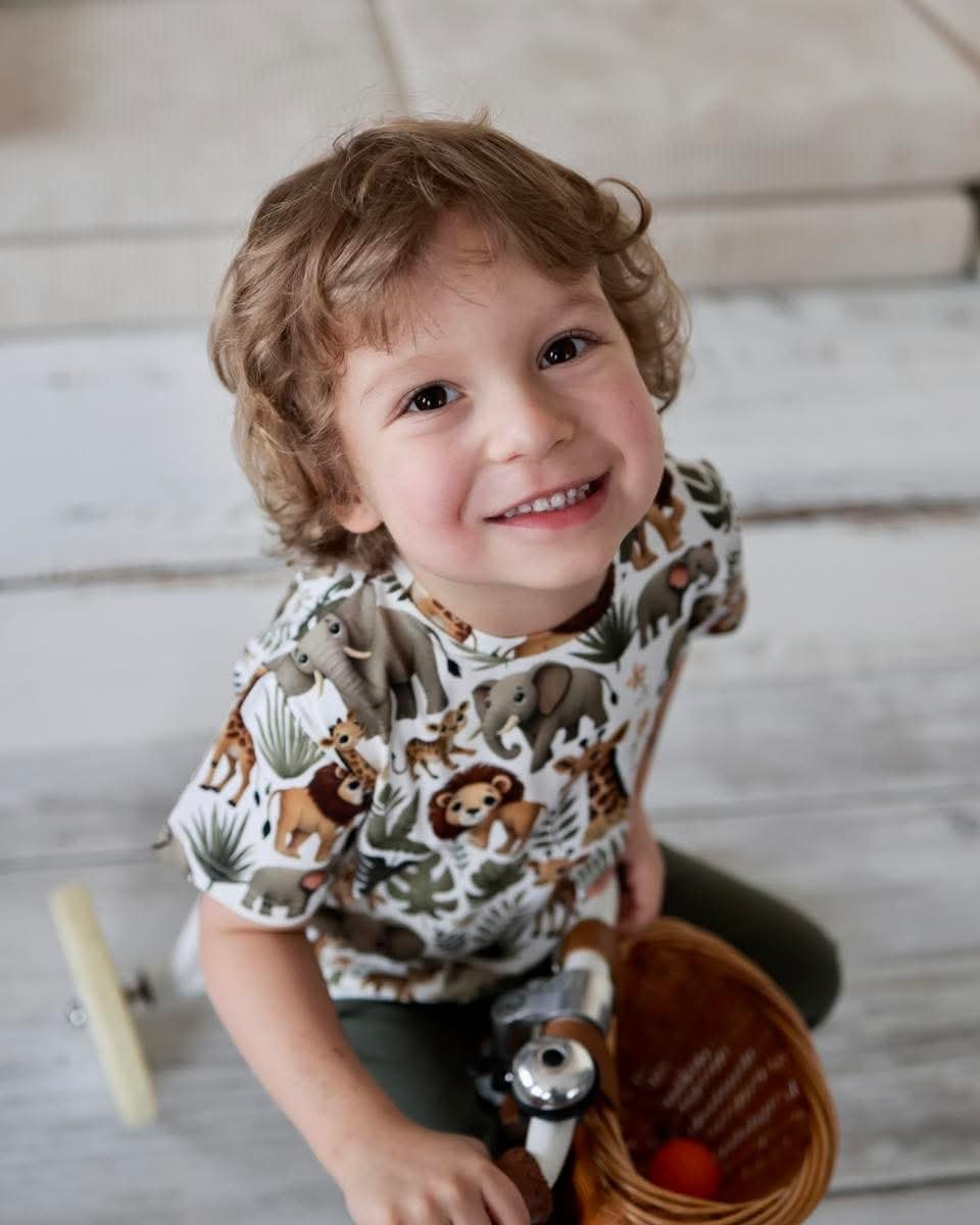 Koszulka zwierzątka chłopięca oliwka Chrisma 3146-23226-36