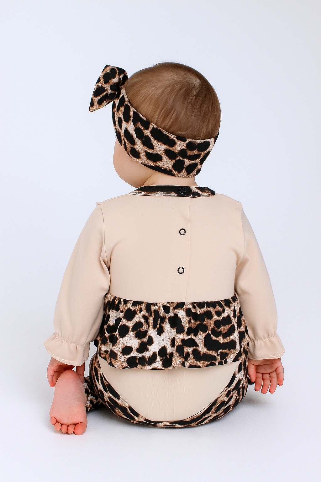 Beigefarbener Murat Baby 9661-5625-1 Mädchen-Body mit Stirnband