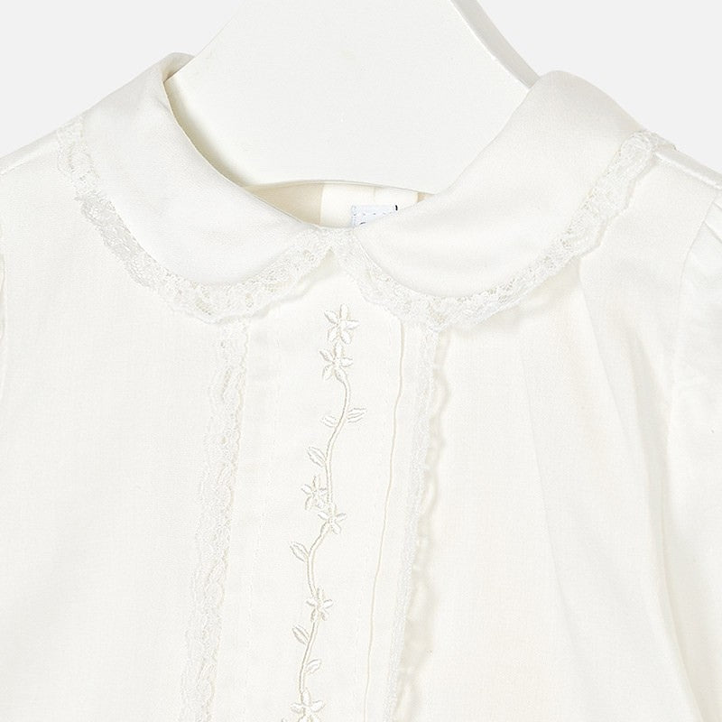 Mayoral 2124-55 Bluzka haftowana z kołnierzykiem dziewczęca krem -  - #tag1# - #tag2# - #tag3# - #tag4#