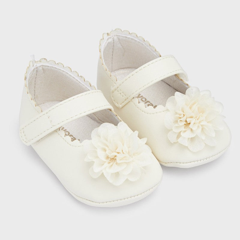 Mayoral Buciki eleganckie dziewczynka 9517-73 kremowy -  - #tag1# - #tag2# - #tag3# - #tag4#