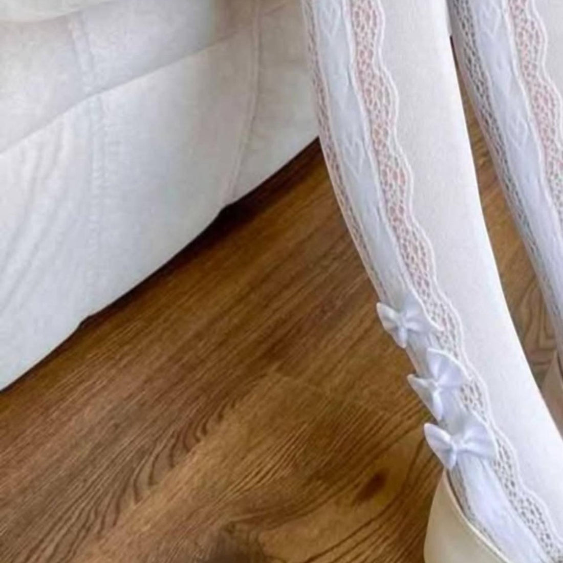 Durchbrochene Strumpfhose mit Schleife für Mädchen, weiß, Kidodido K2316-1-15425