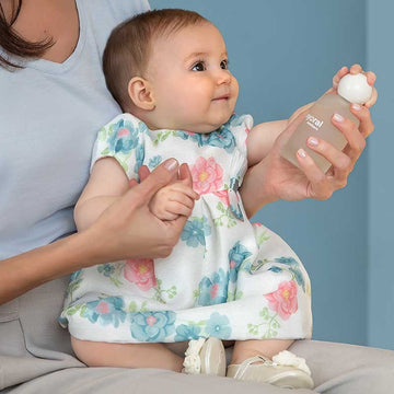 Mayoral 1875-88 Blaues Mädchenkleid mit Blumenmuster