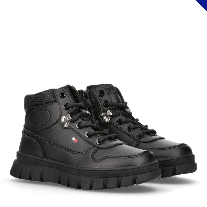 TOMMY HILFIGER isolierte Jungenstiefeletten T3B5-32518-1355999 - schwarz